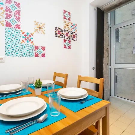 Whome | Trigueiros Downtown Lizbona